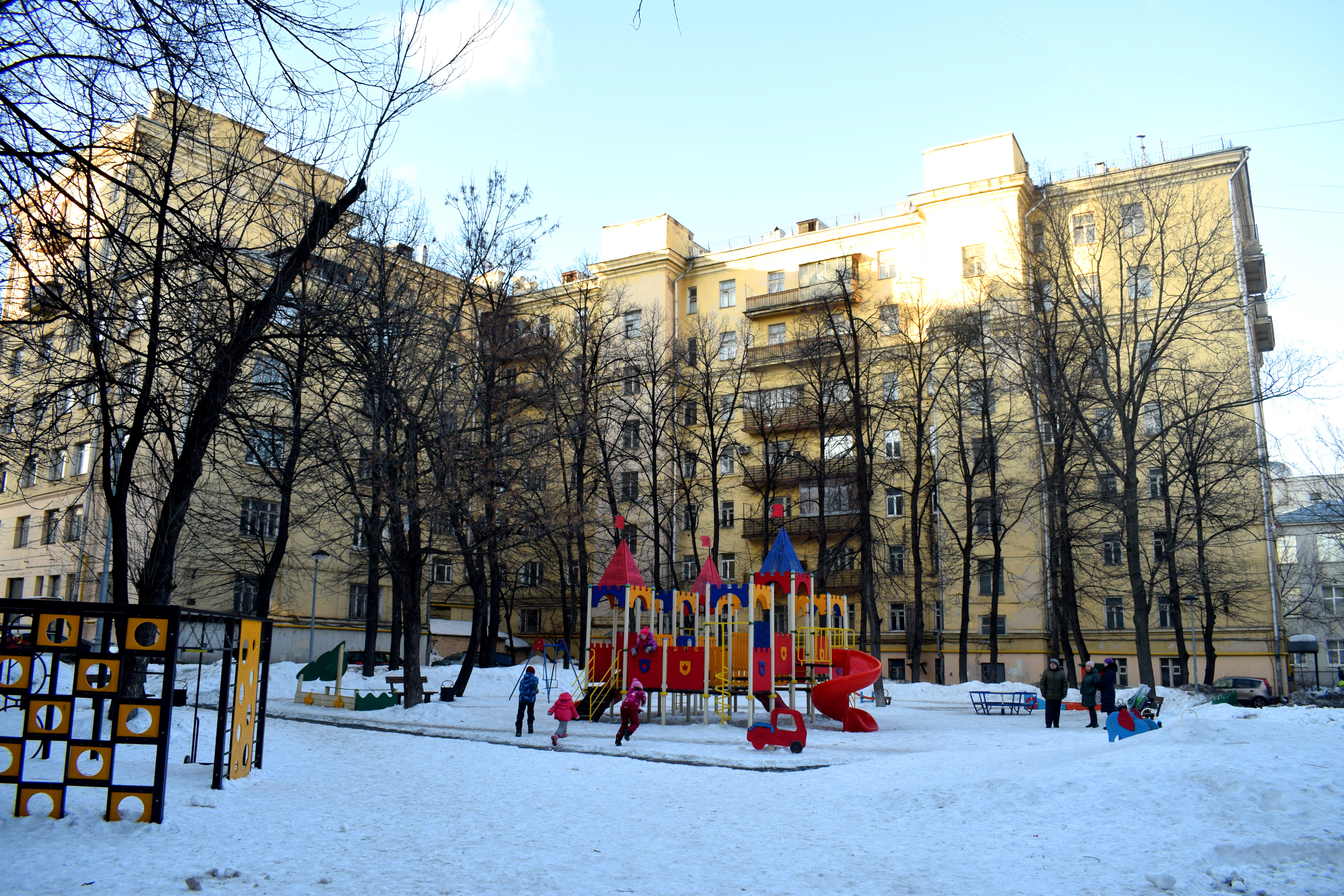 Moscow Destruction Buildings Renovation Русаковская