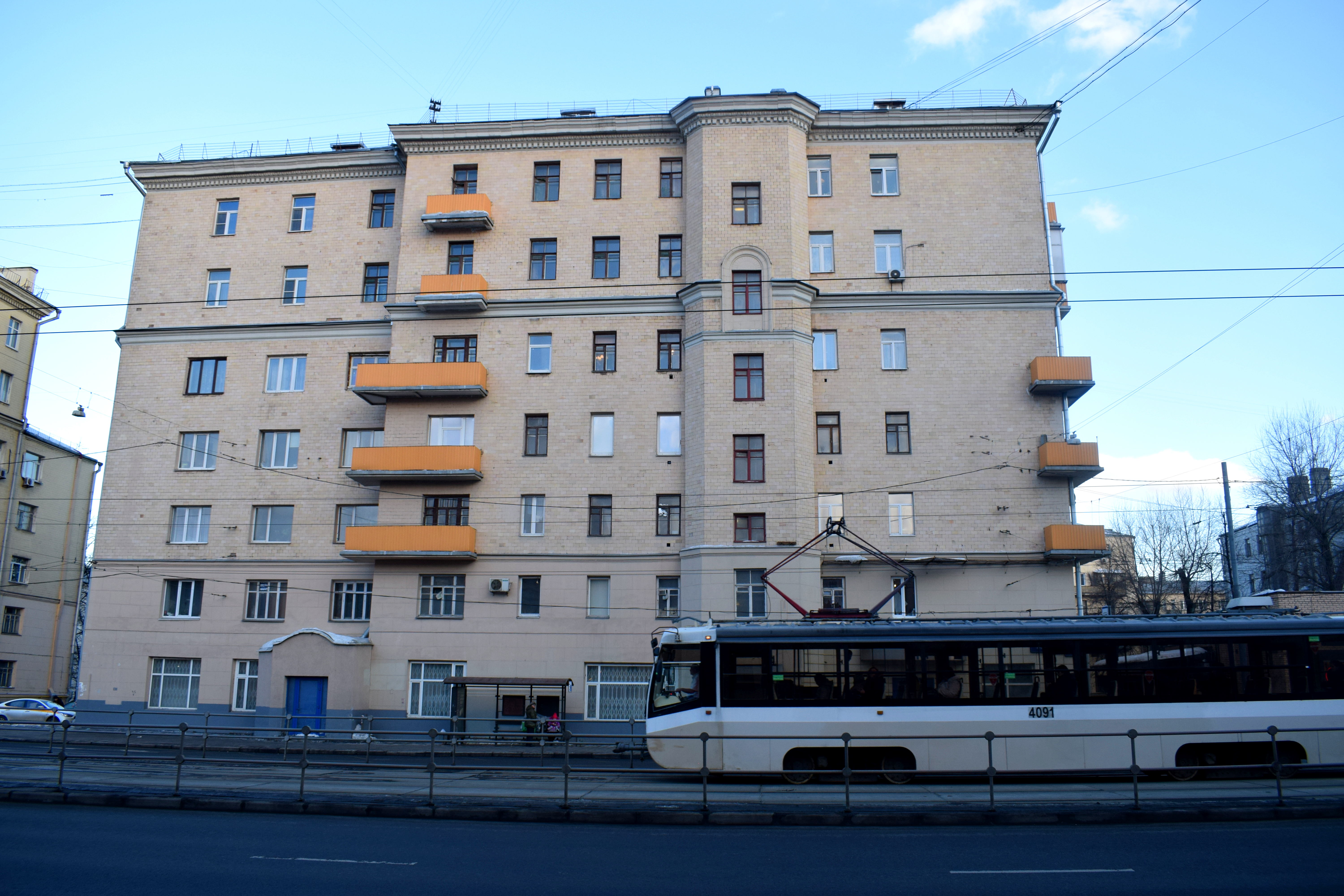 Moscow Destruction Buildings Renovation Русаковская