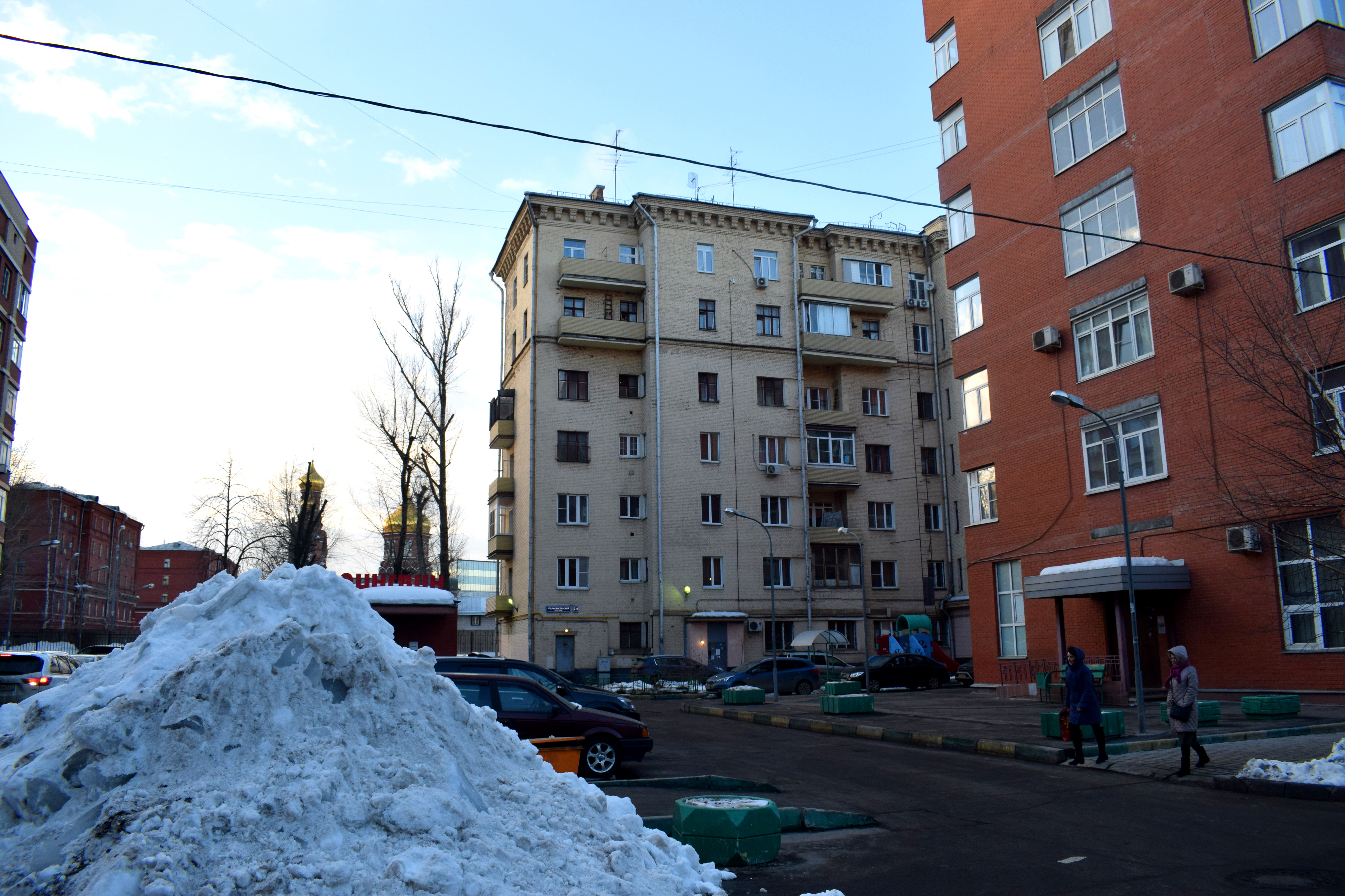 Moscow Destruction Buildings Renovation Русаковская