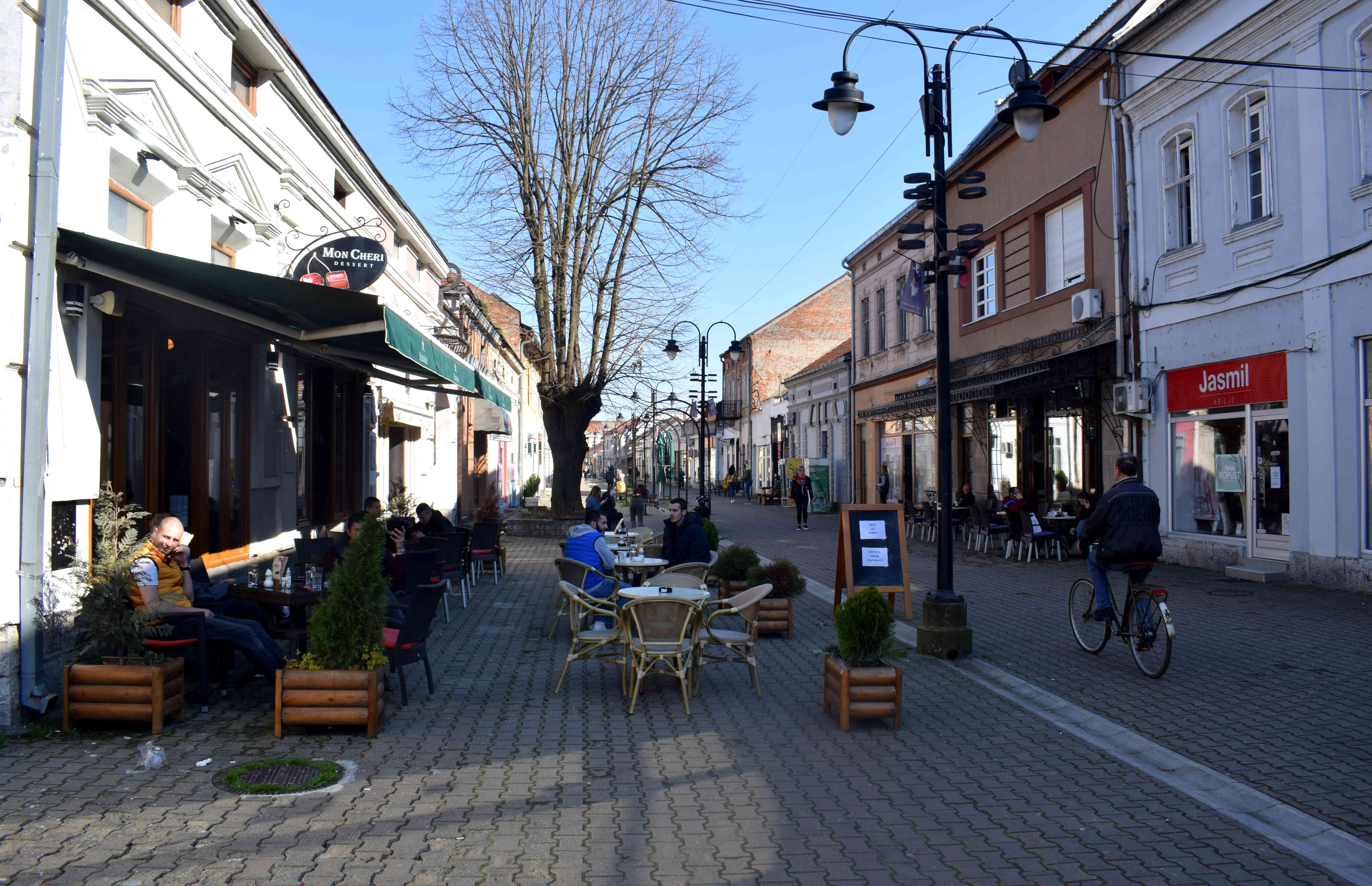 valjevo centar pesacka zona ulica kneza milosa